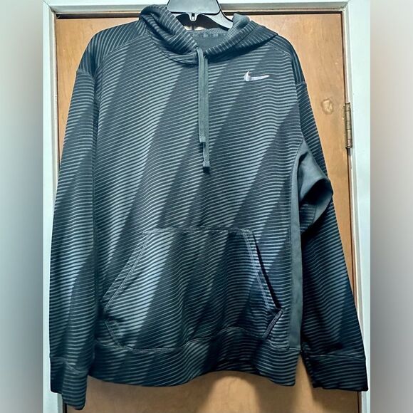 Men’s Nike Therma-Fit Hoodie Sweatshirt Black Hooded Gray (601) - Picture 1 of 3